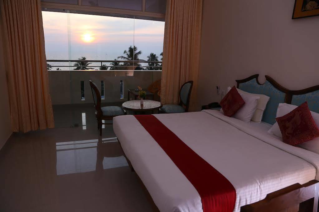 Samudratheeram Beach Resort Thiruvananthapuram Exteriör bild
